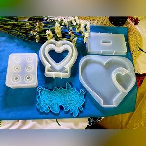 Heart resin mold
